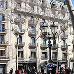Continental Hotel 3*