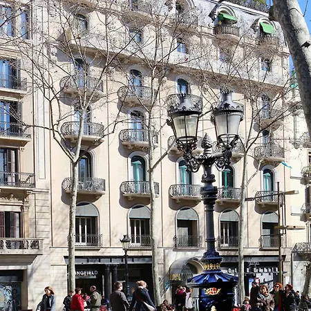 Continental Hotel 3*
