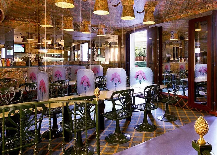 Continental Hotel 3*